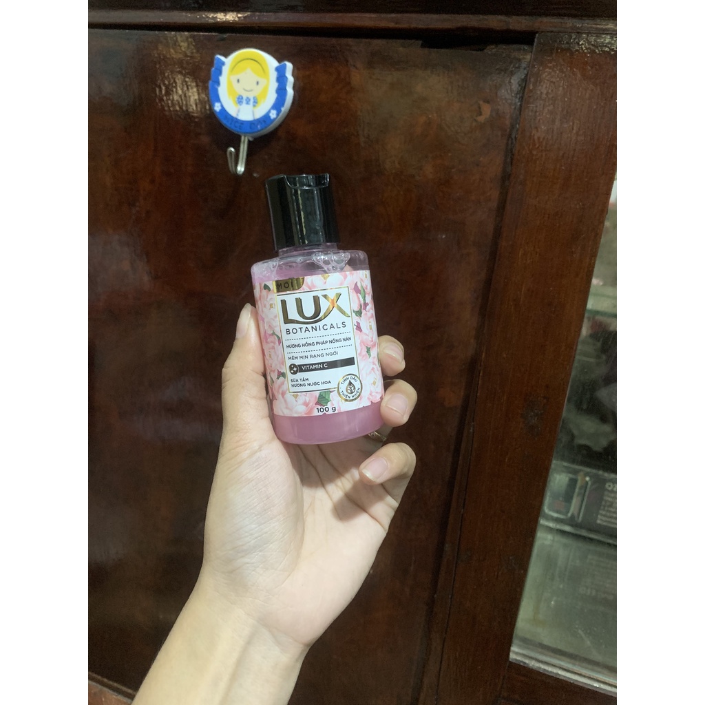 Sữa Tắm Lux Hương Nước Hoa Hồng Pháp Nồng Nàn 100g Mềm Mịn Rạng Ngời