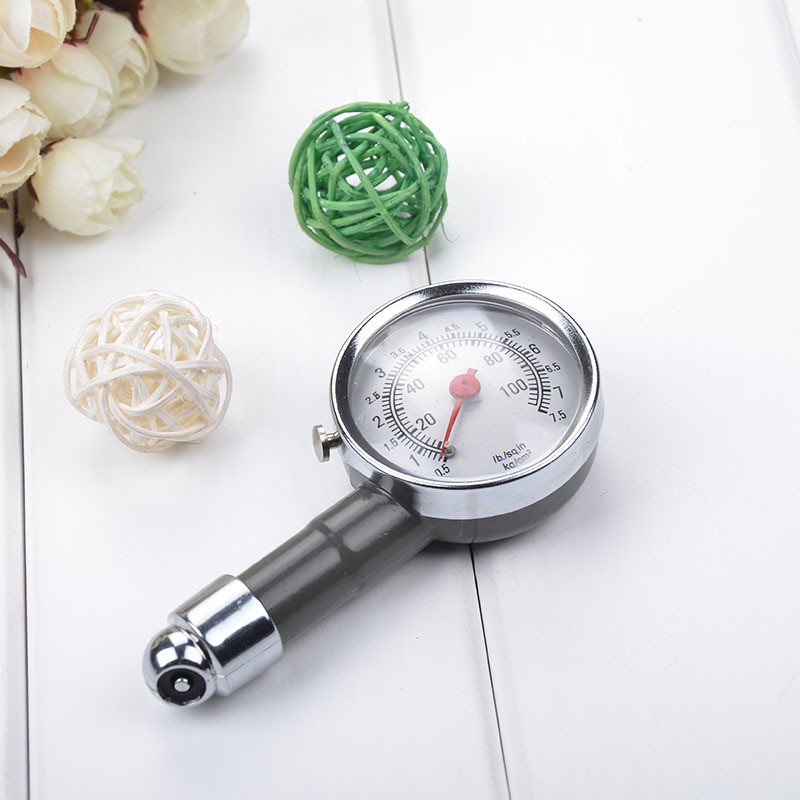 Đồng hồ đo áp suất lốp xe