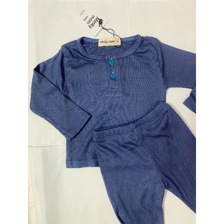 Bộ len tăm cổ trụ mềm mịn