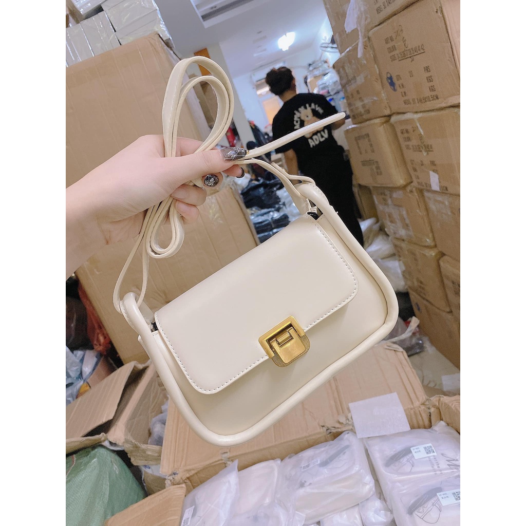 Túi đeo chéo Q.Châu size 20cm cực xinh