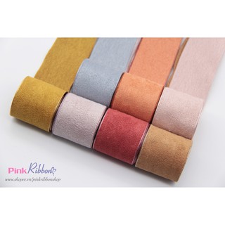Ruy băng da lộn HQ cỡ 38mm, dùng làm phụ liệu may mặc, phụ kiện tóc, thời trang, nơ bờm, bó hoa