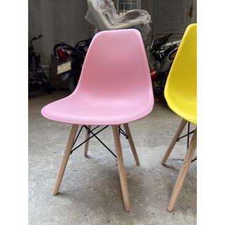 GHẾ NHỰA EAMES nhập khẩu ( j01)