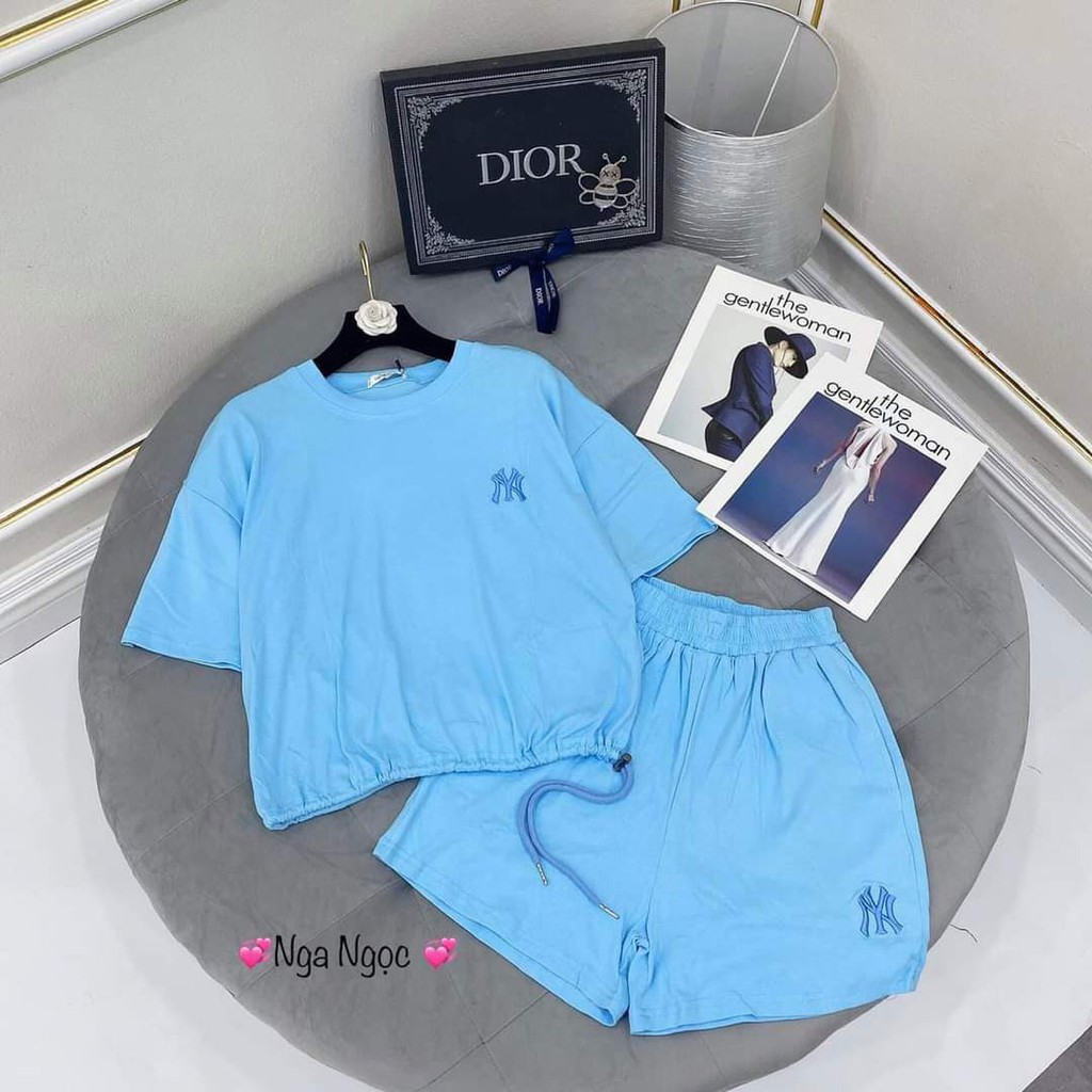Set đồ nữ cá tính, set quần sóc áo thun đi chơi sang chảnh mùa hè đẹp 8A00082 | BigBuy360 - bigbuy360.vn