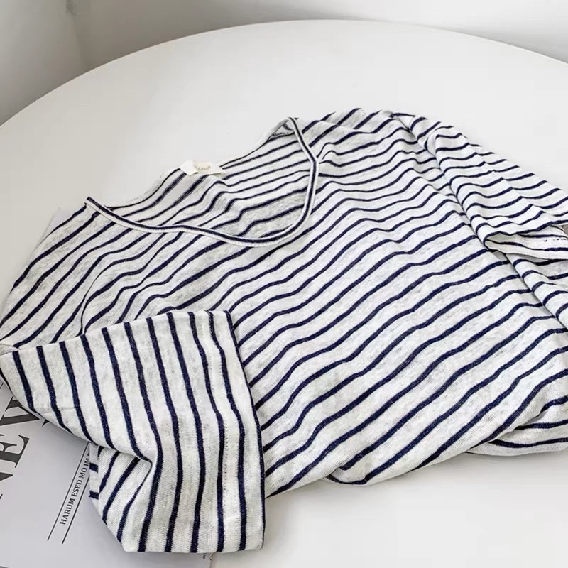 Áo thun sọc ngang đen trắng order taobao