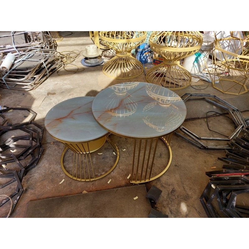 bàn tra mẹ bồng con