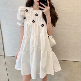 Váy thô trắng đính hoa babydoll