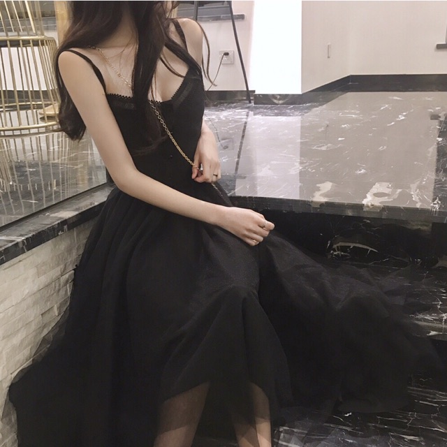 🔥CÓ SẴN || Đầm ren đen 2 dây style công chúa | BigBuy360 - bigbuy360.vn