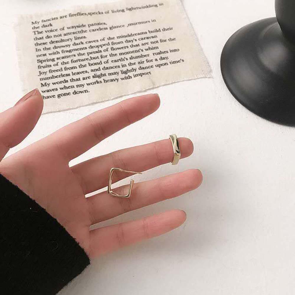 SOMEDAYZL Khuyên Tai Dạng Vòng Màu Bạc Đơn Giản Thời Trang Cá Tính Cho Nữ