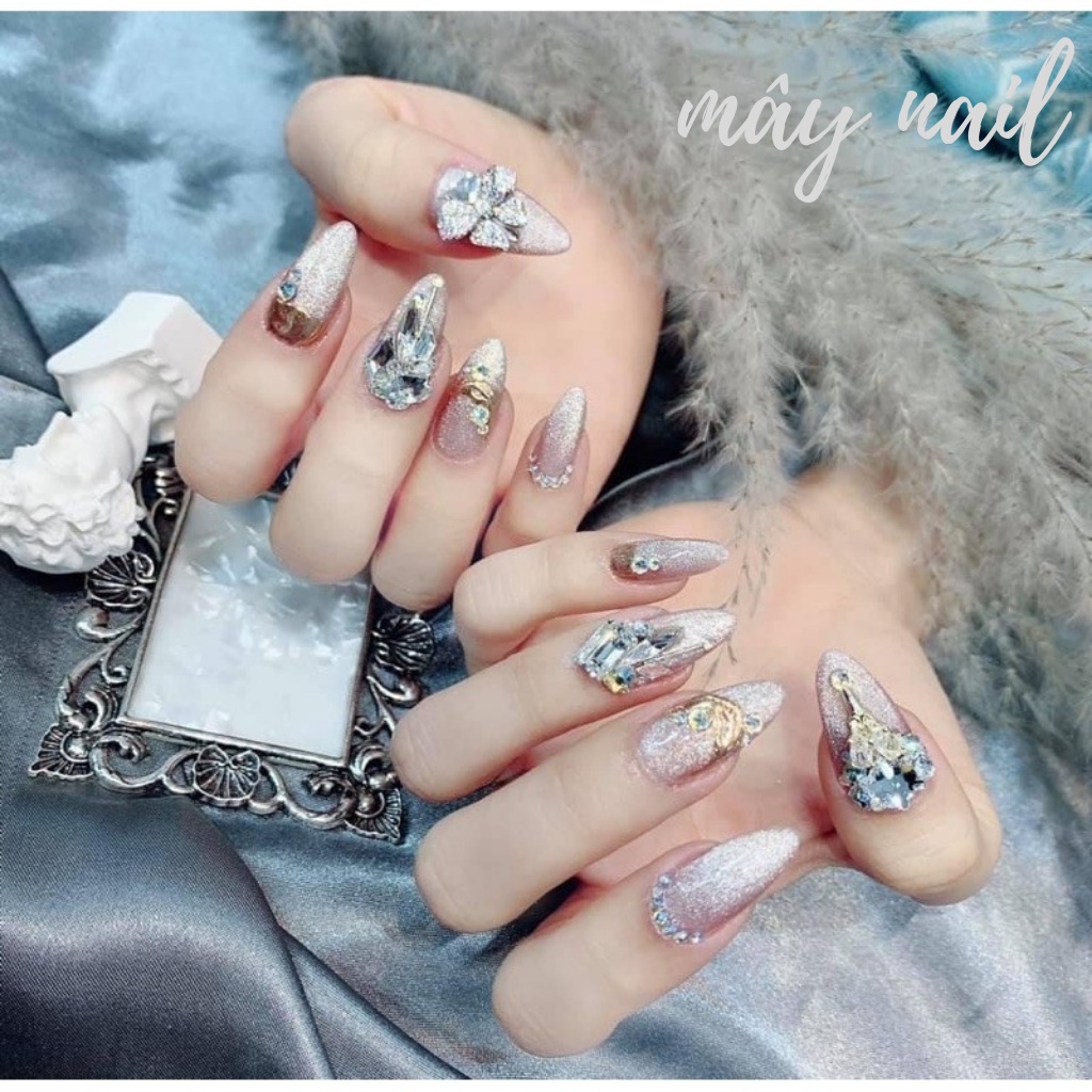 Sơn mắt mèo Kim cương 9D hót hít