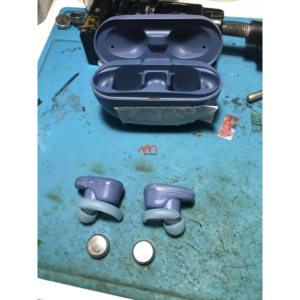 Thay pin tai nghe SONY WF-SP800N