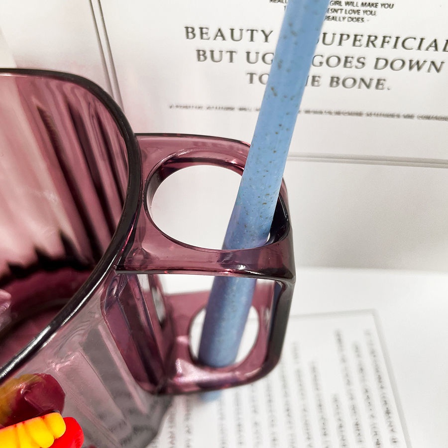 Cốc Đánh Răng Bằng Nhựa Họa Tiết Hoạt Hình Dễ Thương Cho Bé