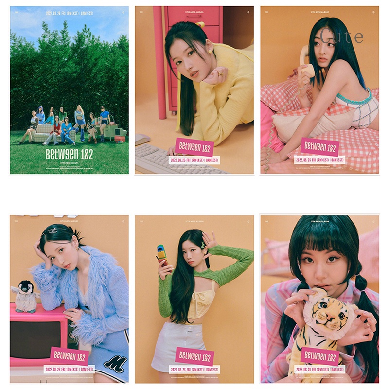Set 2 Tấm Poster Dán Tường Trang Trí KPOP TWICE
