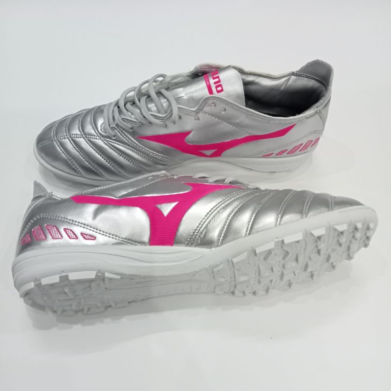 Giày đá bóng sân cỏ nhân tạo  Mizu morelia Neo spf