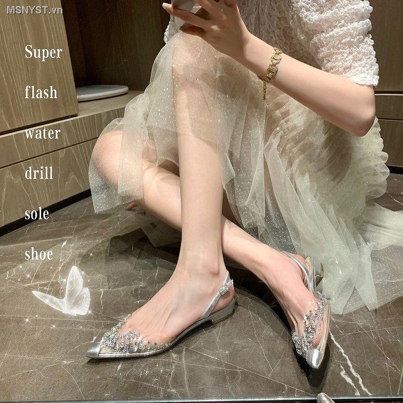Giày Sandal Mũi Nhọn Gót Thấp Hở Ngón Quai Trong Suốt Đính Đá Thời Trang Mùa Xuân Dành Cho Nữ 2022