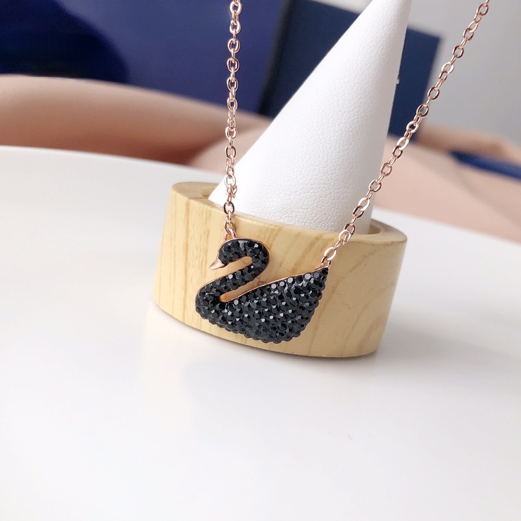 FREE SHIP Dây Chuyền Nữ WILLFAN Iconic Swan Necklace Fashion Black Swan Necklace Crystal FASHION cá tính Trang sức trang sức đeo THỜI TRANG