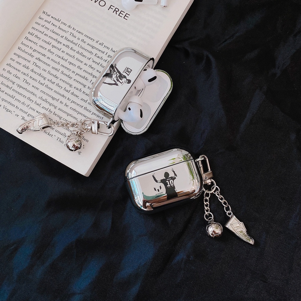 Vỏ Bảo Vệ Hộp Sạc Tai nghe không dây Airpods 1 / 2 / Pro Hình Giày Bóng Đá Cristiano Ronaldo / Ronaldo Có Dây Đeo Móc Khóa
