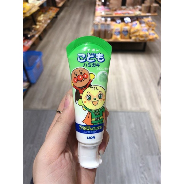 Kem đánh răng trẻ em cho bé từ 1 tuổi hương dưa gang Lion không hại men răng Nhật Bản - Tetuchan Store