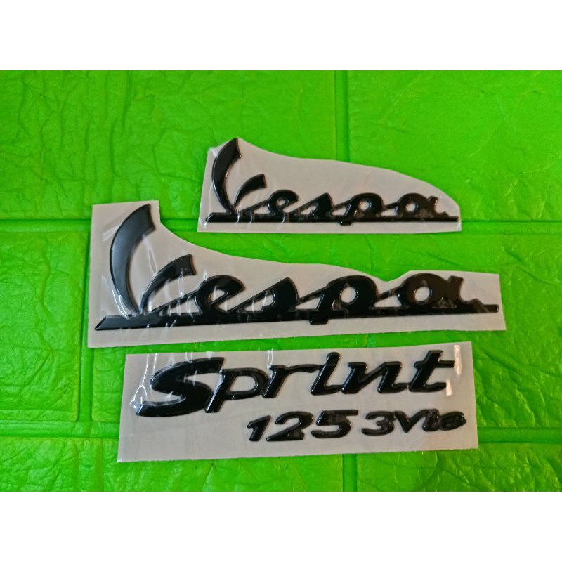 Bộ tem Vespa Sprint 125 3Vie màu đen bóng