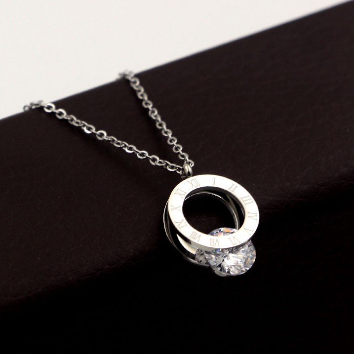 Dây Chuyền Titan Hình Tròn Kẹp Viên Đá TT 1460