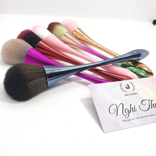 Chổi phủi bụi dài làm nail
