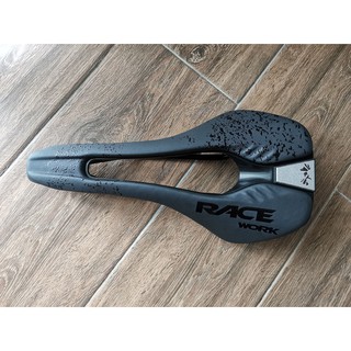Yên xe đạp thể thao Racework Ultralight CRMO