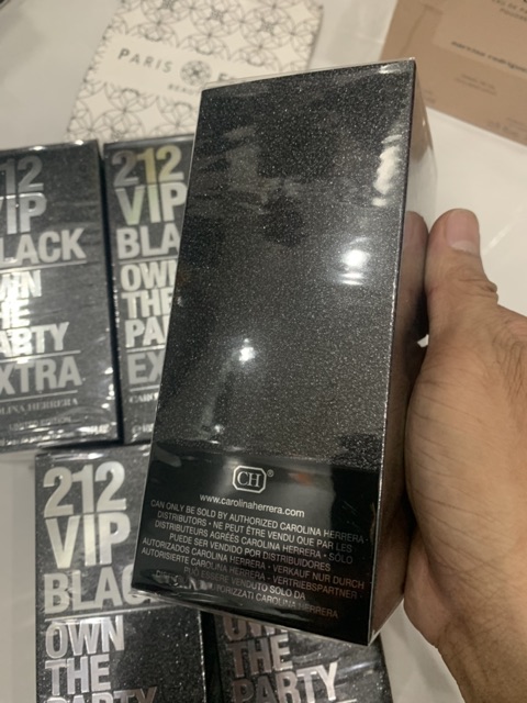 [Mã COSSALE27 giảm 80K đơn 1000K] Nước hoa nam 212 vip black extra limited edition edp 100ml full seal | BigBuy360 - bigbuy360.vn