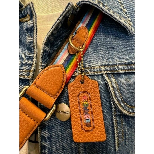 ‼️Rẻ nhất Shopee‼️Túi bao tử Coach sticker CA304