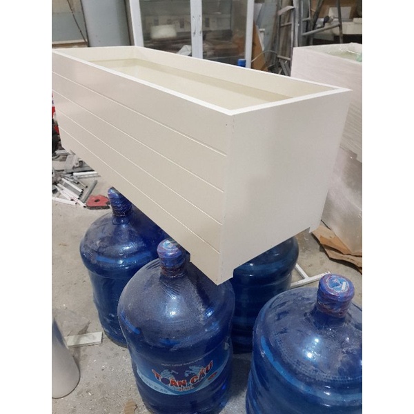 Chậu  80x30x30 composite cao cấp  chân liền màu trắng 0338073163  Lam Kinh Gadren