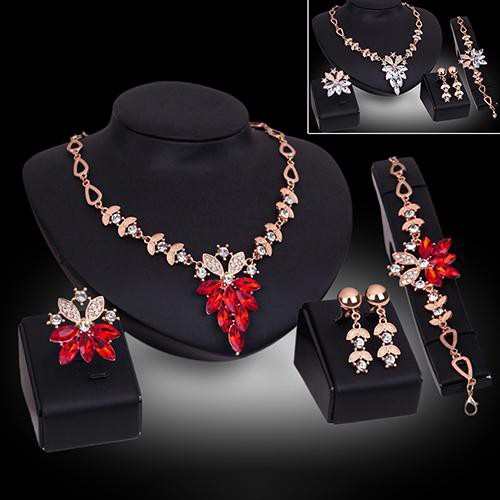 Bộ trang sức pha lê quyến rũ