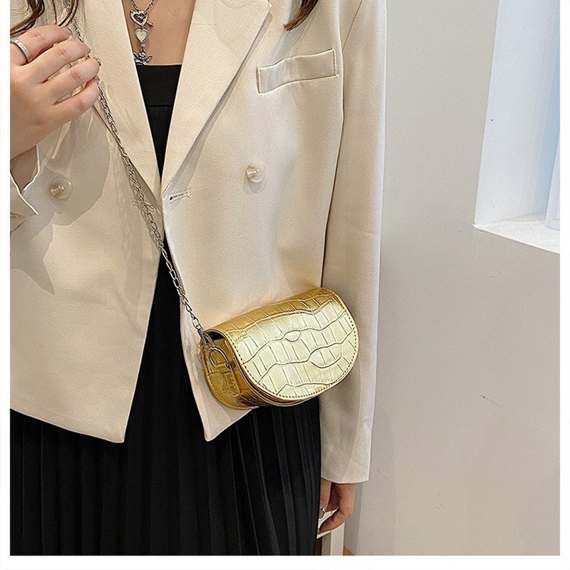 Túi Xách Đeo Chéo Dây Xích Thời Trang Mùa Hè 2022 GYLXB1397