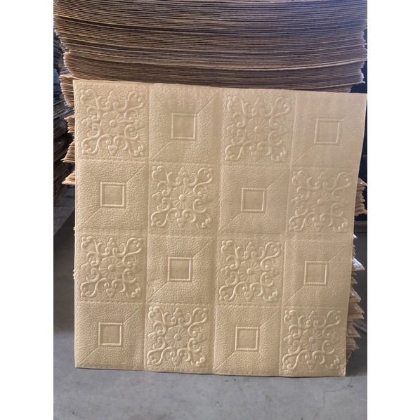 Xốp dán tường 3D Hoa Văn Tim kích thước 70x70cm siêu giảm giá