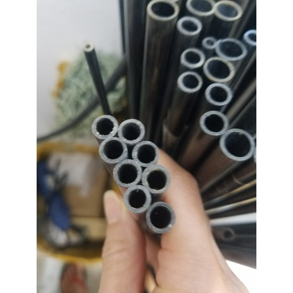 Ống sợi carbon đặc 3mm và rỗng 3X1 4X2 6X4 8X6 10X8 mm gia cố cánh, làm diều hoặc tùy chế vào sản phẩm khách hàng muốn