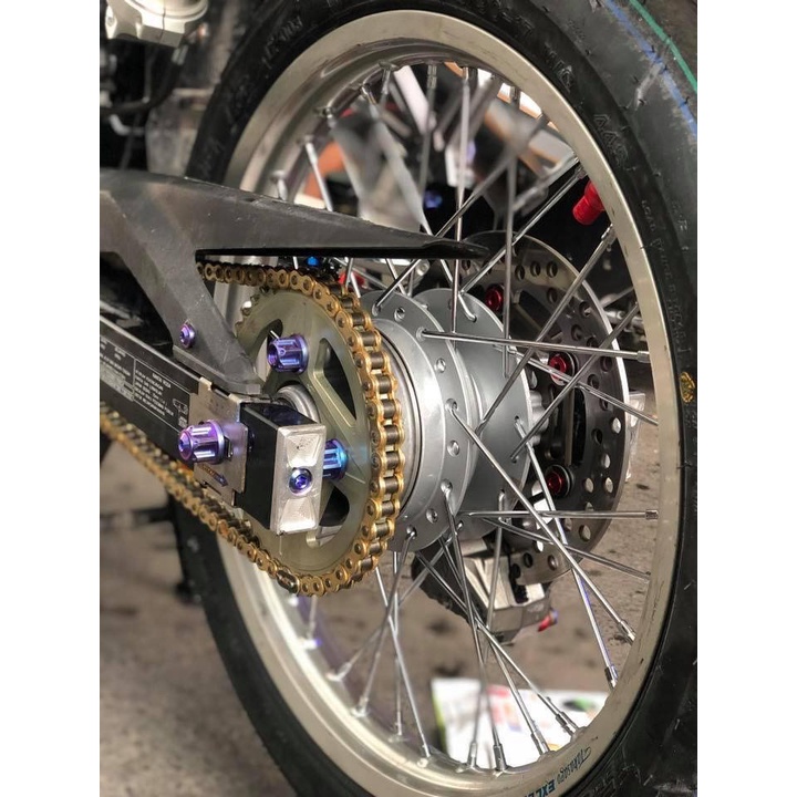 Cặp Bas tăng sên nhôm âm cho Winer, Sonic , Exciter 150, Satria " tặng óc "