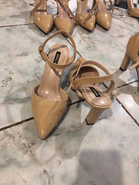 [Kèm ảnh thật] BÁN SỈ SANDAL CAO GÓT BỊT MŨI GÓT THANH 8p XUẤT KHẨU CỰC HOT
