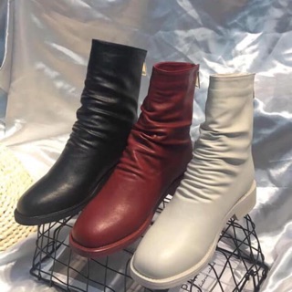 Boot nhăn khoá sau
