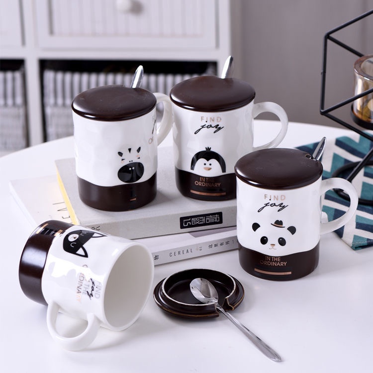 Cốc sứ kèm nắp và thìa ly sứ cafe 360ml hoạ tiết hoạt hình dễ thương dùng làm quà tặng, decor góc làm việc - SunstoreVN