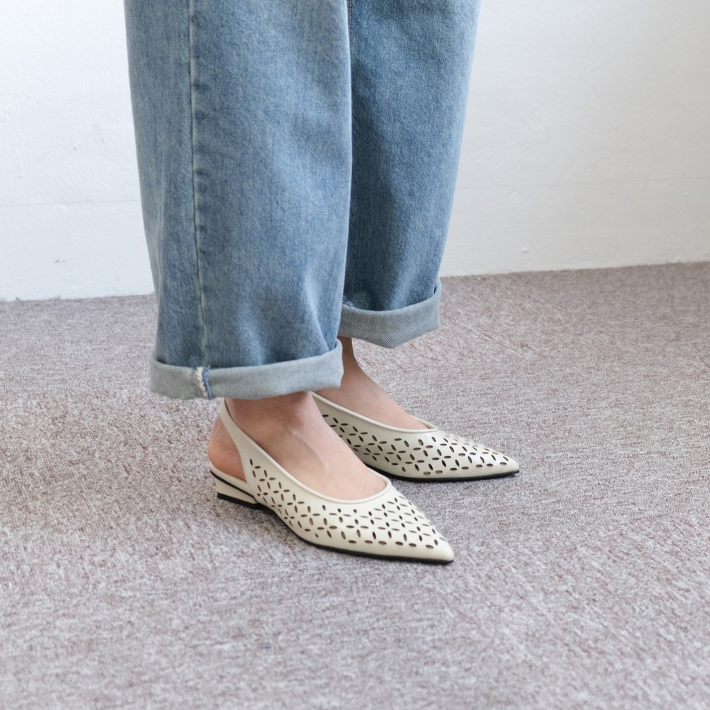 Punched slingbacks - Giày quai hậu mũi nhọn Hàn Quốc