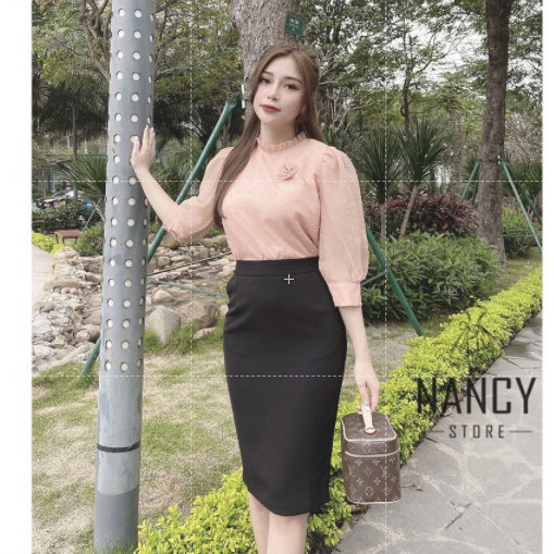 Set bộ chân váy kèm sơ mi công sở thiết kế chữ A cao cấp lịch thiệp giúp chị em tự tin khi đi chơi, làm viêc, tự tin hơn