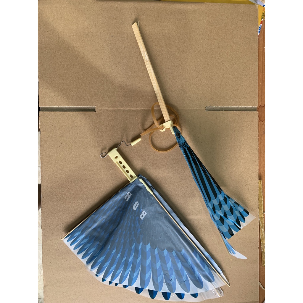 Đồ chơi thủ công chim bay lượn, máy bay lắp ghép   ném tay vỗ cánh cực hay