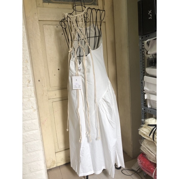 ĐẦM MAXI- VÁY MAXI TRẮNG ĐAN DÂY HỞ LƯNG ĐI BIỂN QUẢNG CHÂU LOẠI ĐẸP MS 7792