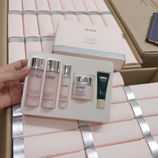 [HOT SALE] Bộ 5 Ohui Mini Hồng Dưỡng Ẩm Trắng Hồng Da Se Khít Lô Chân Lông chăm sóc da một cách hiệu quả nhất