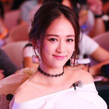 Vòng cổ Choker trang sức phong cách thời trang Hàn Quốc đẹp độc rẻ sang chảnh sexy mùa hè 2017