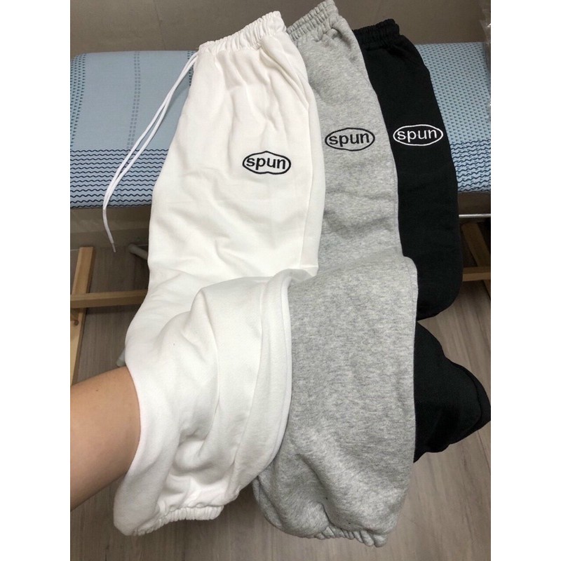 Quần jogger nỉ ngoại dày mịn thêu logo siêu đẹp Hình thật cuối