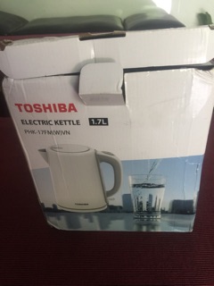 Ấm nấu nước ToShiBa
