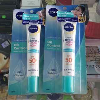 Tinh chất chống nắng Nivea