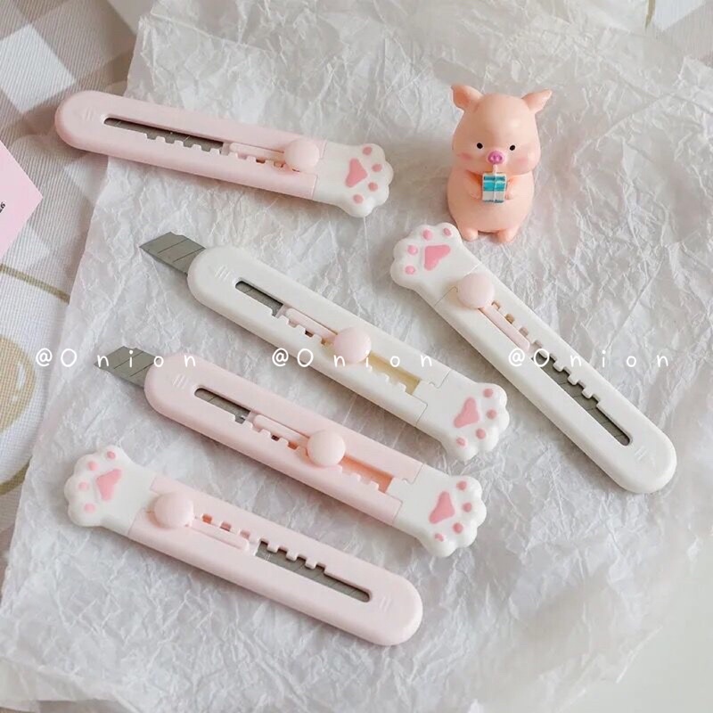 Dao cắt giấy hình chân mèo