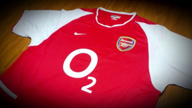 Áo đấu cao cấp Arsenal 2003 - 2004 - MÙA GIẢI BẤT BẠI