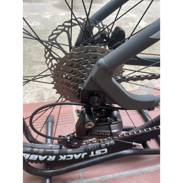 Xe Đạp Thể Thao Trinx Tx28 Elite - Khung Nhôm, Groupset Shimano Altus, Bánh 27.5