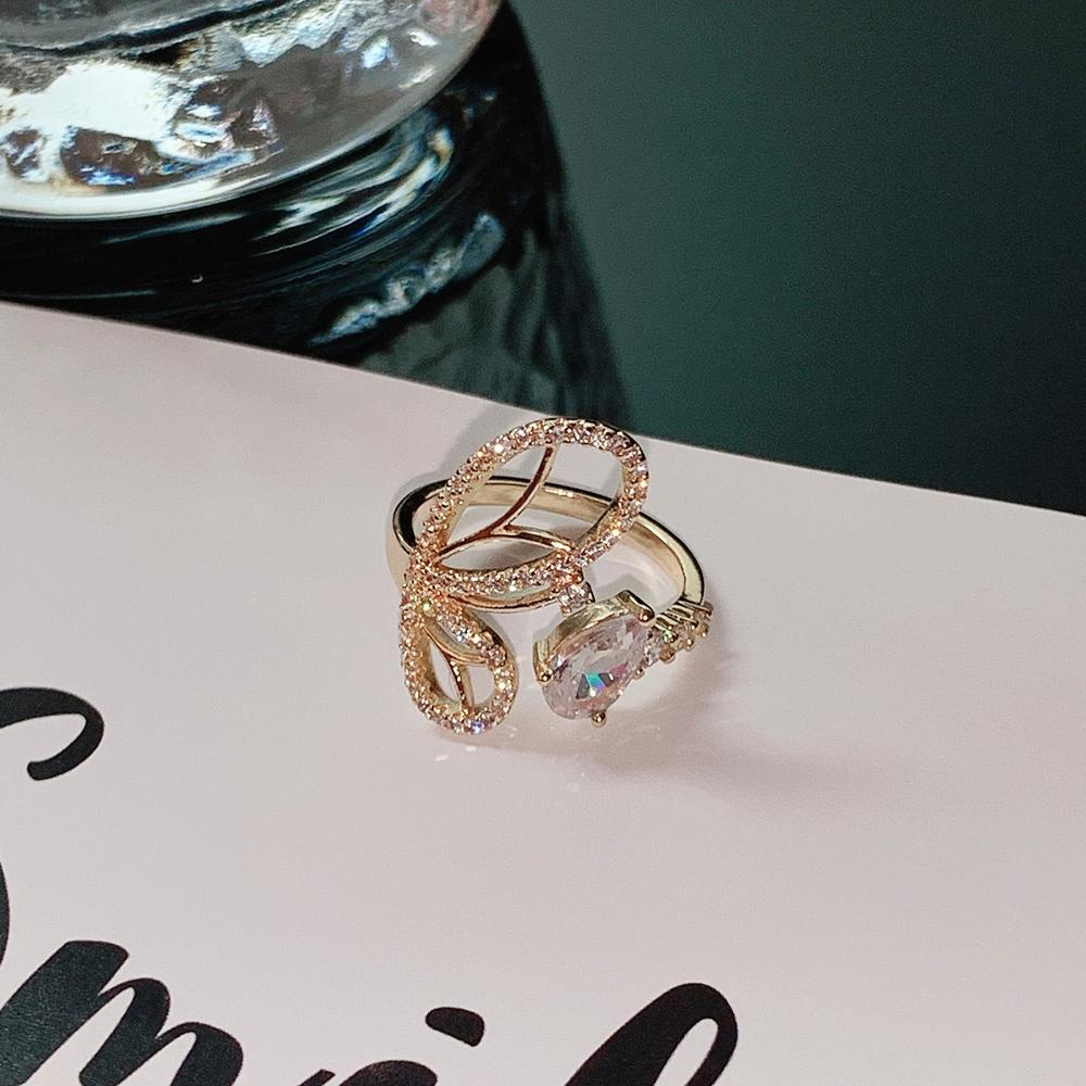 Nhẫn Hình Bướm Lấp Lánh Nhiều Màu Sắc Thanh Lịch|Trang Sức Vòng Cổ