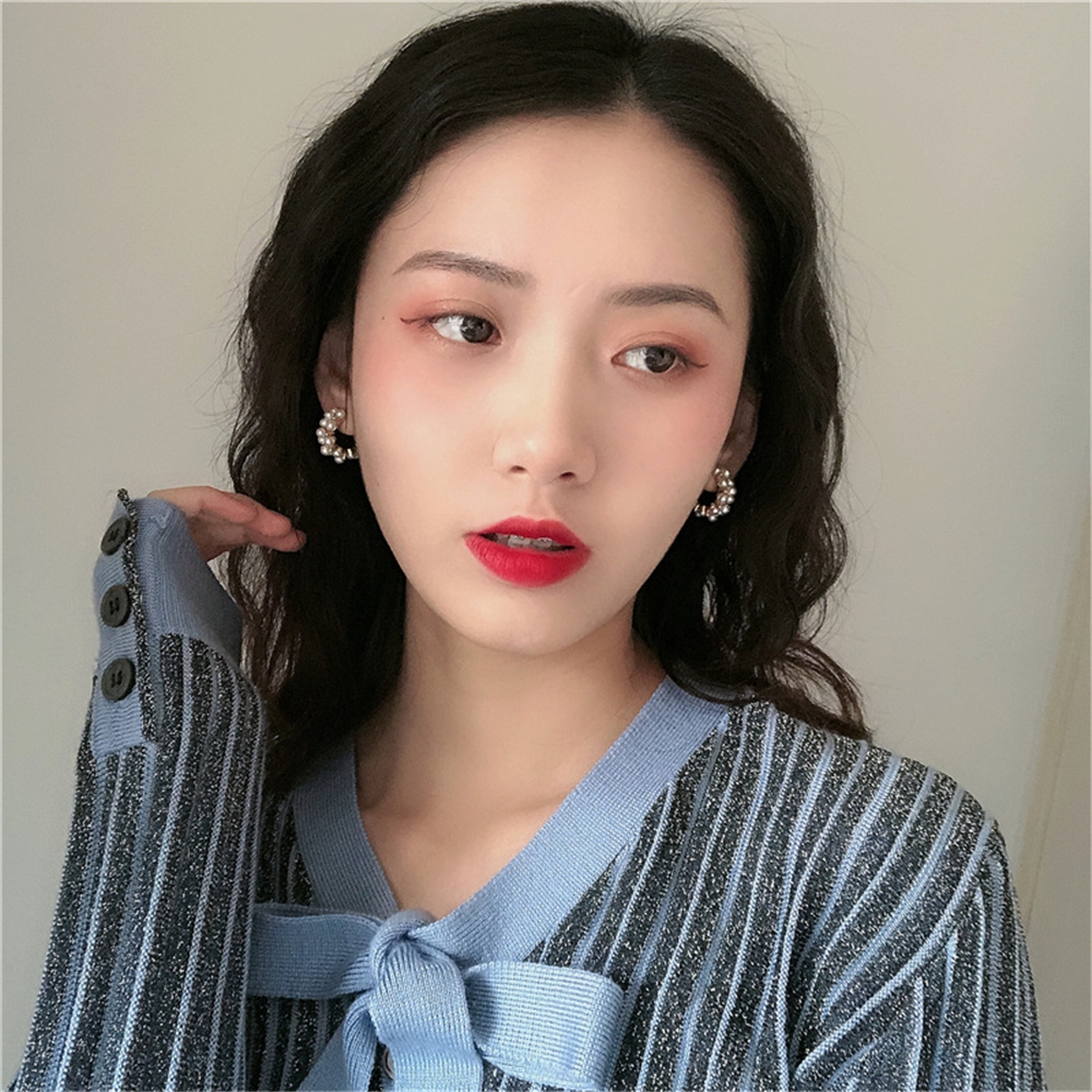 Đôi khuyên tai kiểu dáng hình học phong cách Vintage Hàn Quốc tạo hình bán cầu tiện dụng